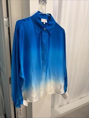 Vibrant Blue-to-White Ombre Satin Button-Down SZ S